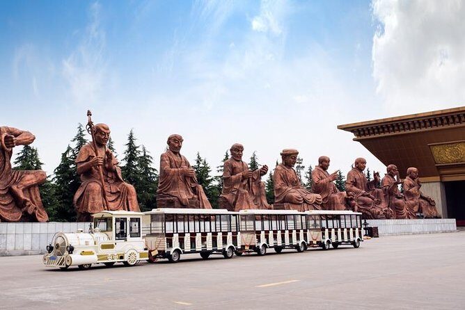 Private Day Tour: Qianling Mausoleum and Famen Temple - Qianling Mausoleum: The Imperial Tang Dynasty Necropolis