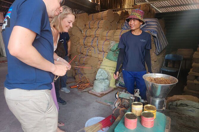 Private Day Trip: The Best of Incense Village, Hoa Lu & Tam Coc - Journey to Ninh Binh: Scenic Drive & Lunch