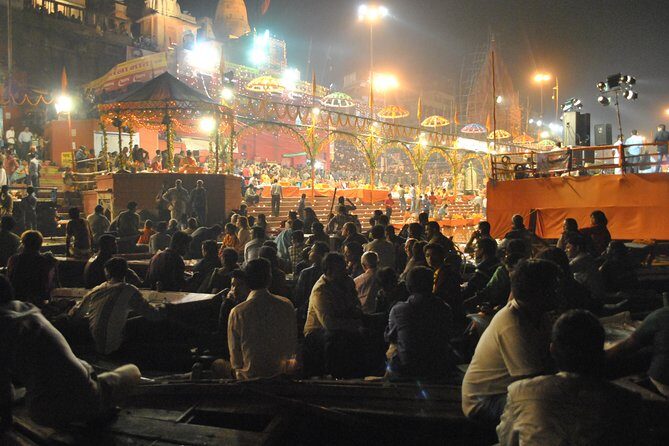 Private Evening ceremony Aarti with Bazar & Street food - A Deep Dive into the Experience