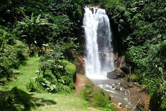 Private Full-Day Car Charter: Beauty of North Bali Tour - Passing Landmarks and Scenic Routes