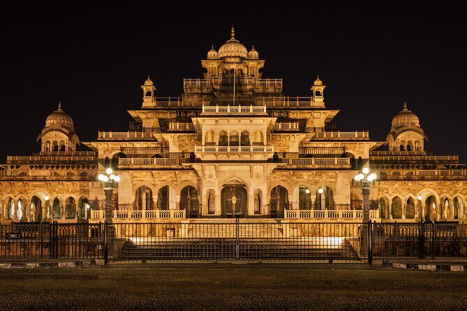 Private Full Day Jaipur Tour with Jhalana Safari - What Makes This Tour Stand Out