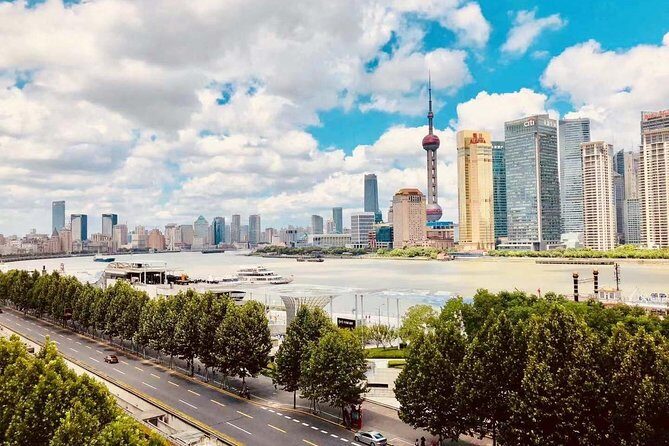 Private Full-Day Tour: Shanghai City Highlights and Food Tour - Who Is This Tour Best For?