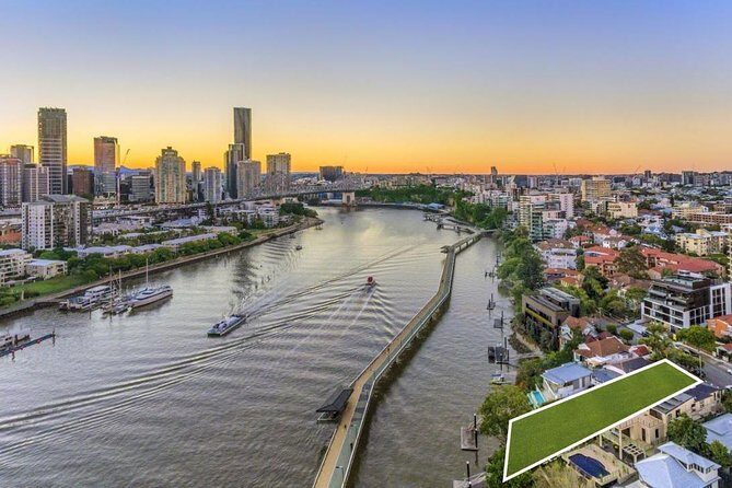 Private Group Tour Brisbane & Gold Coast Personal Tours - Detailed Itinerary Breakdown