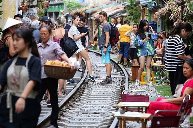 Private Hanoi Walking Tour Through a Train Street - Wrapping Up with Cultural and Architectural Gems