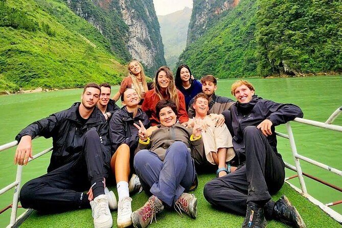 Private, In-depth 3-Day Ha Giang Loop Motorbike Tour from Hanoi - Day 2: Iconic Passes and Cultural Exploration