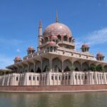 Private Kuala Lumpur City Tour Including Putrajaya & Batu Caves - The Experience: What Makes This Tour Stand Out?