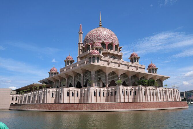 Private Kuala Lumpur City Tour Including Putrajaya & Batu Caves - The Experience: What Makes This Tour Stand Out?