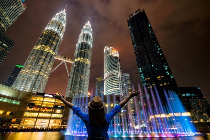 Private Kuala Lumpur Photoshoot Outside Petronas Tower - What to Expect on the Day