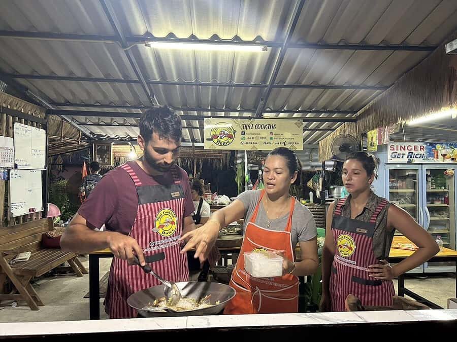 Private Local Style Cooking Class With Charcoal Stove - An In-Depth Look at the Cooking Class Experience