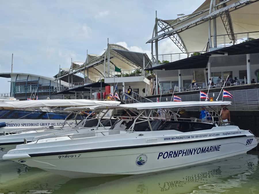 Private Luxury Speed boat Charter to Phi Phi & Krabi - Key Points