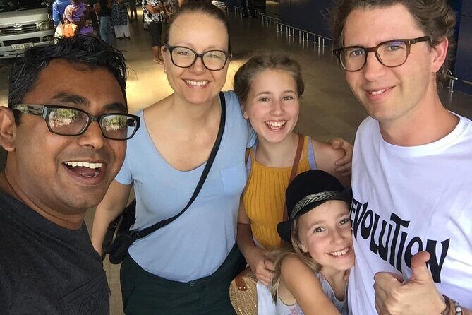 Private Mini Van Tours from Colombo and Bandaranayake International Airport - What to Expect at Pickup and During Your Journey