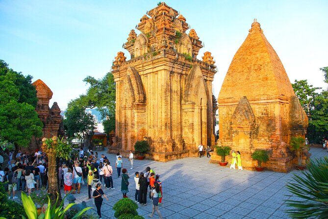 Private Nha Trang city tour pickup at your hotel. - Itinerary Breakdown: What’s Included and Why It Matters