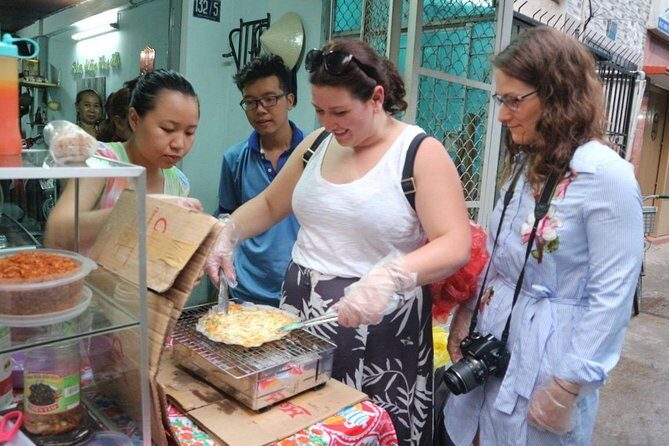 Private Saigon Walking Tour with Food Tasting - Nighttime Scenes and City Views