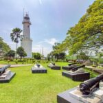 Private Selangor Day Tour : Batu Caves, Blue Mosque, Fruit Valley, Malawati Hill - Visiting the Blue Mosque: Architectural Grandeur and Spiritual Significance