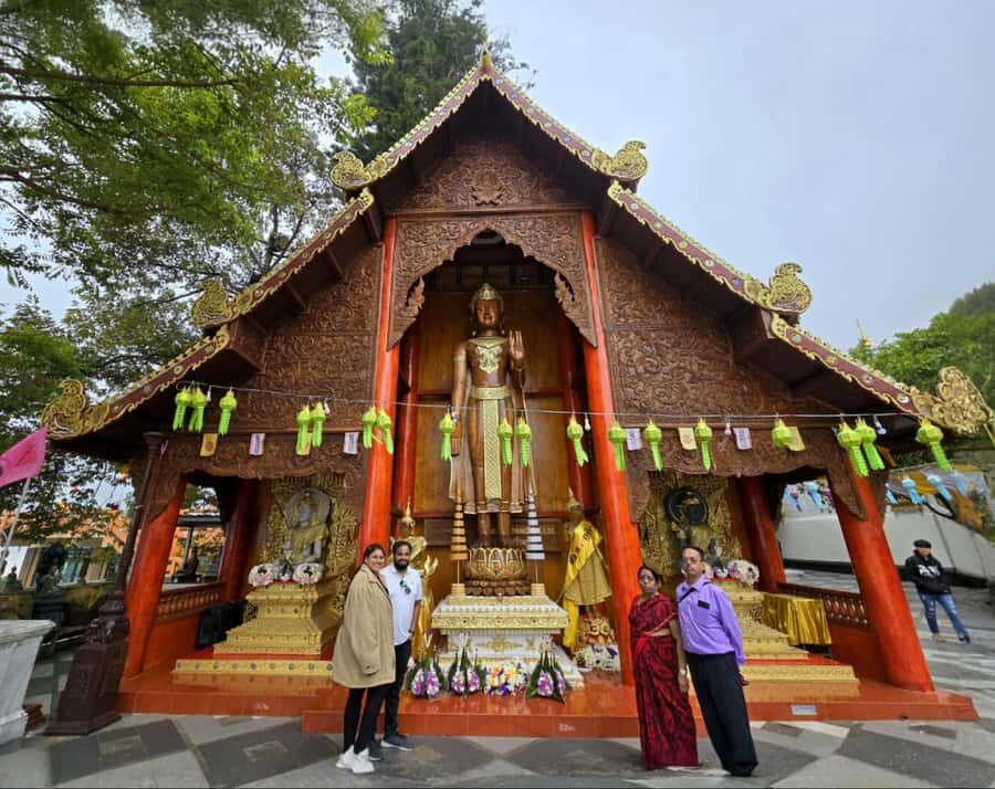 Private tour Chiangmai , Explore hidden gems Lanna temple - Authentic Experiences and Personal Touches