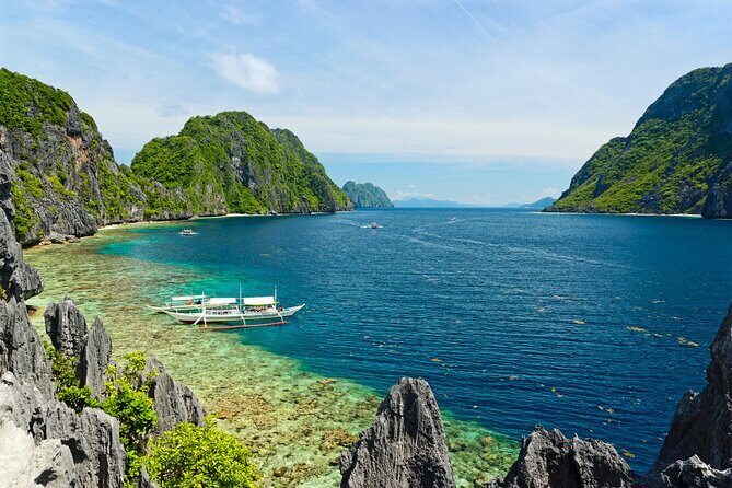 Private Tour El Nido Lagoons & Beaches with Kayak Full Day - Authentic Traveler Insights