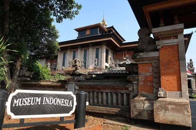 Private Tour Full Day Miniature of beautiful indonesia With Lunch (jakarta) - Why This Tour Works Well