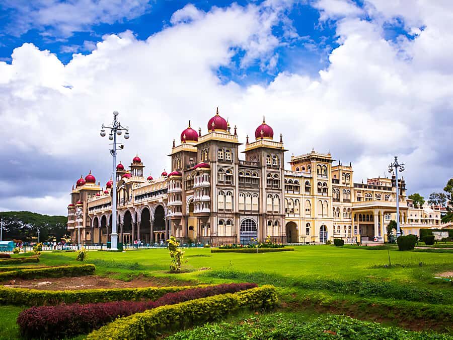 Private Tour to admire the Grandeur of Mysore from Bangalore