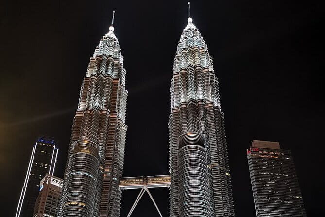 Private Tour to Kuala Lumpur and Exploring Batu Caves Selangor - From the Reviewers Perspective: What Makes This Tour Stand Out?