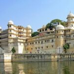Private Transfer From Udaipur Hotel To Udaipur Airport - The Booking Process and What’s Included