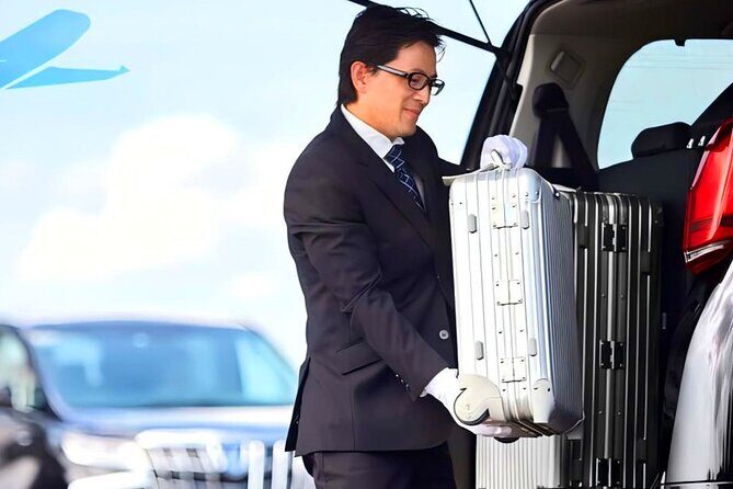 Private Transfer New Chitose Airport to Sapporo City Roundtrip - The Experience in Detail