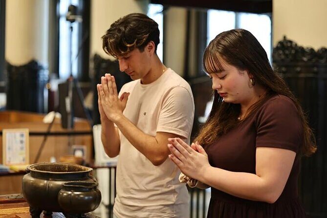 Private Tsukiji Market Gourmet & Walking Tour with 3 Local Foods - The Experience: What You Can Expect on the Tour