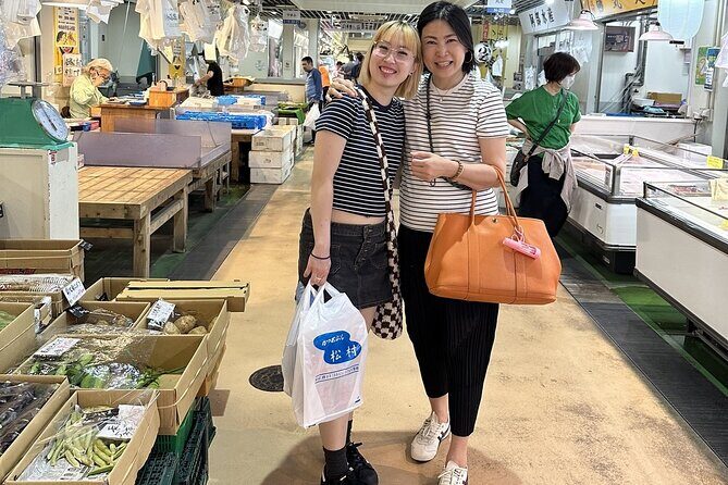 Private Tsukiji Market Tour and Sushi Making at a Local Home - FAQs