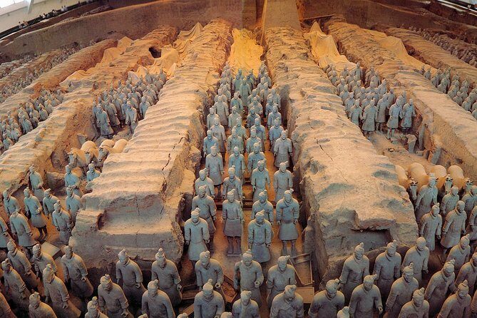 Private Xi'an History Day Tour:Terracotta Warriors Huaqing Palace - Transportation and Guide Quality