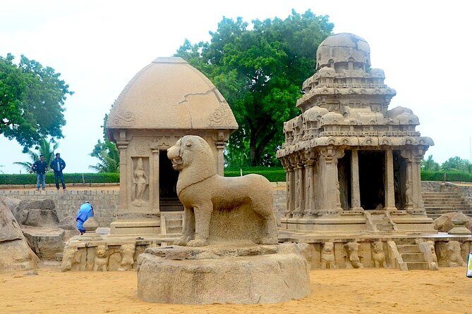 Puducherry to Mahabalipuram Shore Temple Private Tour - Exploring the Majestic Temples and Rock Sculptures