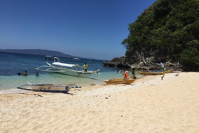 Puerto Galera Island Hopping - How the Experience Plays Out in Practice