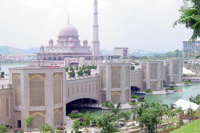 Putrajaya City Architectural Tour with Views (Bridges & Buildings) - Who Should Book This Tour?