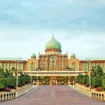 Putrajaya City & Bridges Tour with Batu Caves & Lunch - Who Is This Tour Best For?