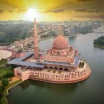 Putrajaya Pink Mosque and Blue Mosque Shah Alam Day Tour - Who Is This Tour Best Suited For?