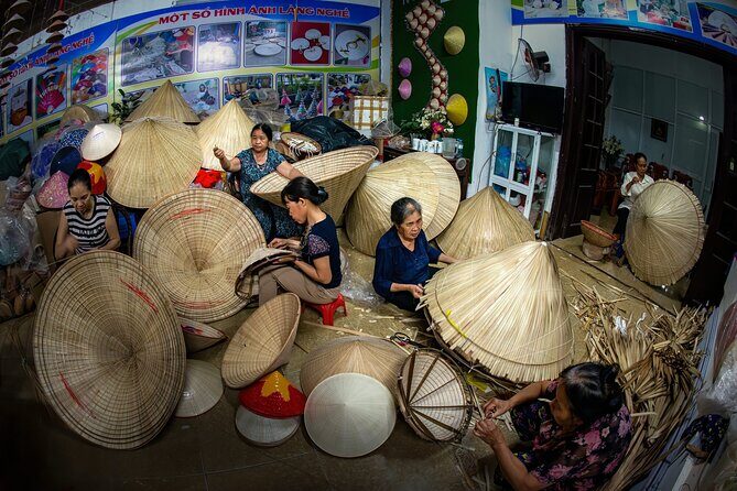 Quang Phu Cau Incense and Duong Lam Ancient Village Private Tour - Lunch and Leisure