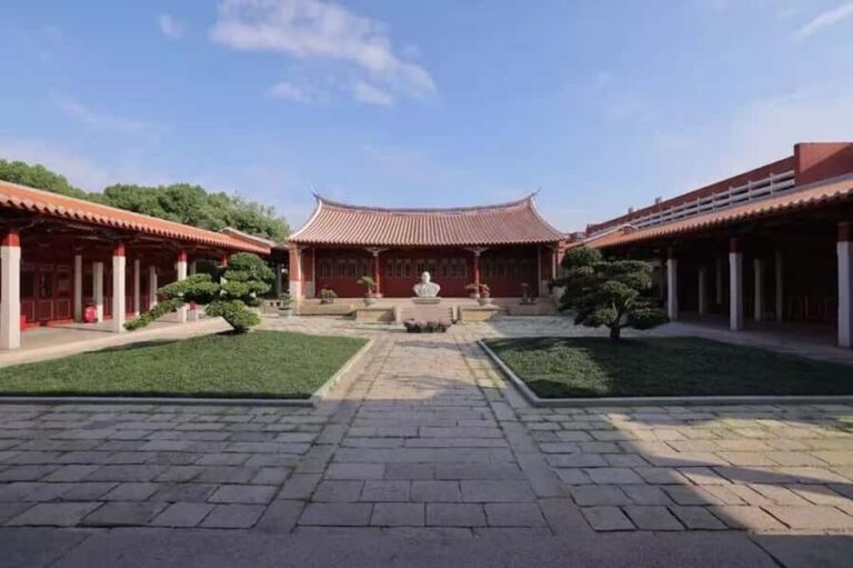 Quanzhou: Xunpu Village, Kaiyuan Temple and West Street Trip - Final Thoughts: Is This Tour Right for You?