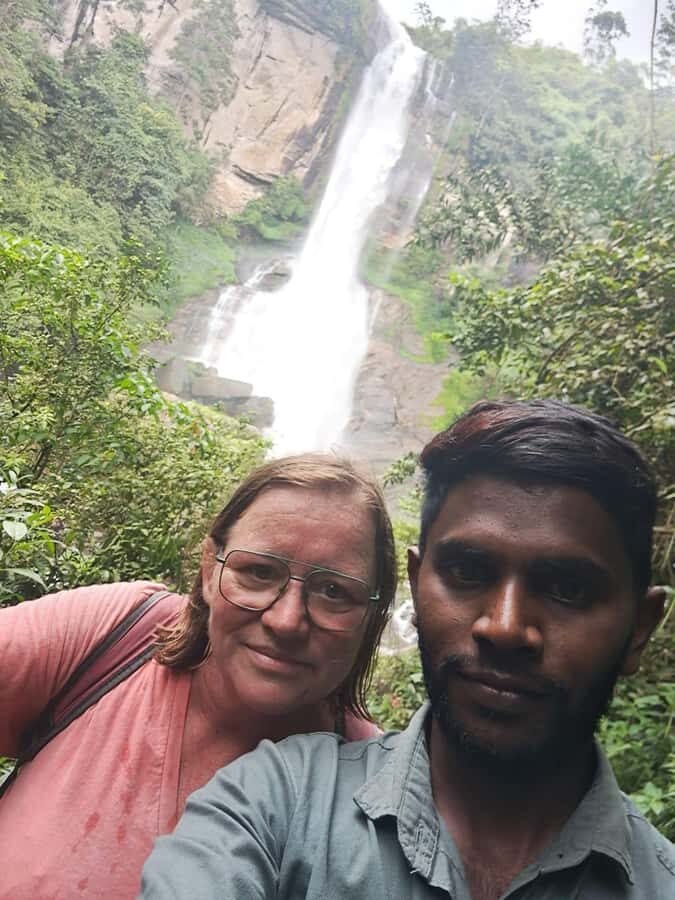 Ramboda Waterfall Bathing by Tuk-Tuk & Tea Experience - Exploring the Route: The Scenic Journey by Tuk-Tuk