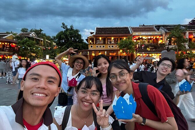 Release Lantern Flower in Hoi An with Boat Ride Tour - Authenticity and Experience