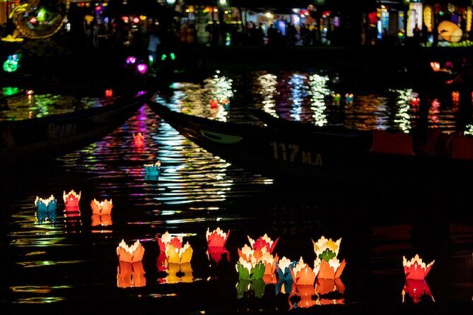 River Boat Ride by Night with Drop Flower Lantern in Hoi An - Practical Tips for Your Lantern Night