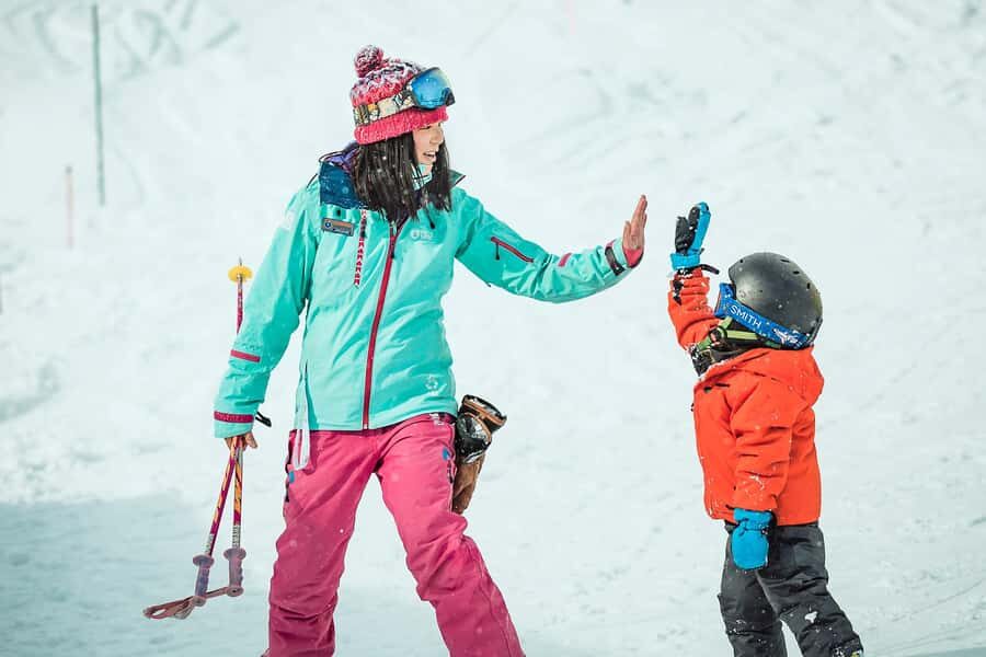 Rusutsu: Full-Day Ski or Snowboard Lesson - Why a Full-Day Ski or Snowboard Lesson Works