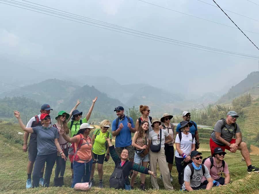 Sa Pa: Guided Trekking Tour with Lunch for Young Travelers - Authentic Village Visits and Cultural Insights