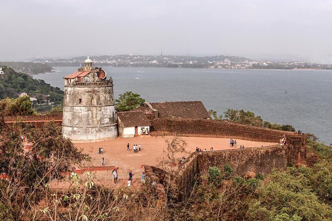 Sacred Goa: Private Heritage Walk and Church Tour - Exploring the Itinerary in Detail