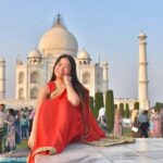 Sadar Bazaar Experience: Delhi to Agra Taj Mahal Day Trip - Transportation and Group Size