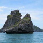 Samui: Angthong National Marine Park Day Trip by Speedboat - Transportation and Group Size