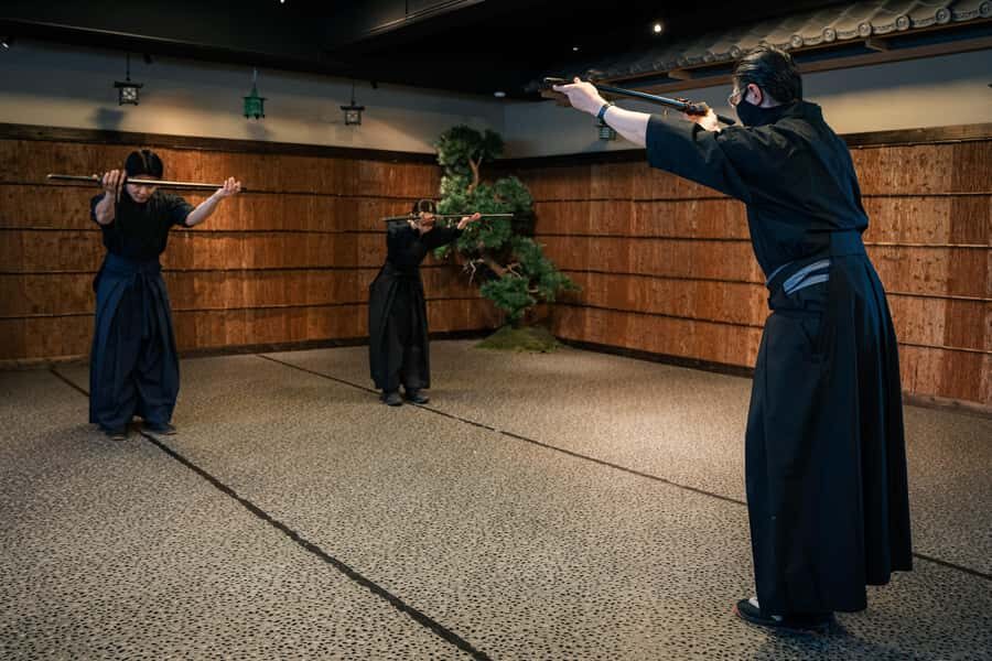 Samurai Ninja Museum Shinjuku: Samurai Sword Lesson & Tour - Why This Tour Stands Out