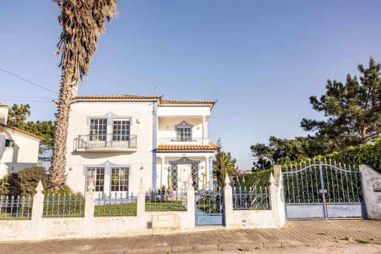 Santa Cruz: Portugal Surf House & Camp - What to Expect from Santa Cruz: The Surf & Chill Experience