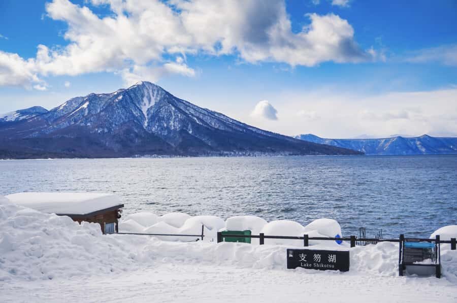Sapporo: Lake Shikotsu Ice Festival Small-Group Day Tour - Transportation and Group Size