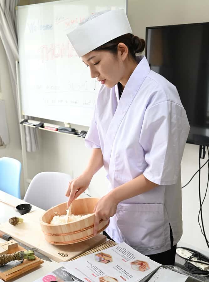 Sapporo: Sushi-Making Class - What to Expect During the Class