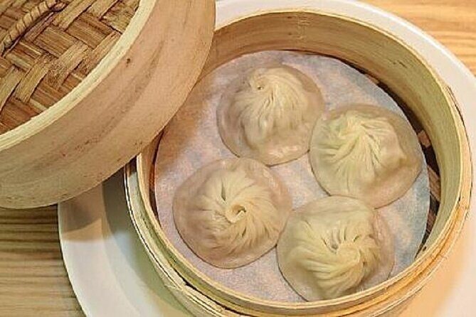 Savor Taste at Taipei Hungzhou Xiaolongbao - Who Will Love This Experience?