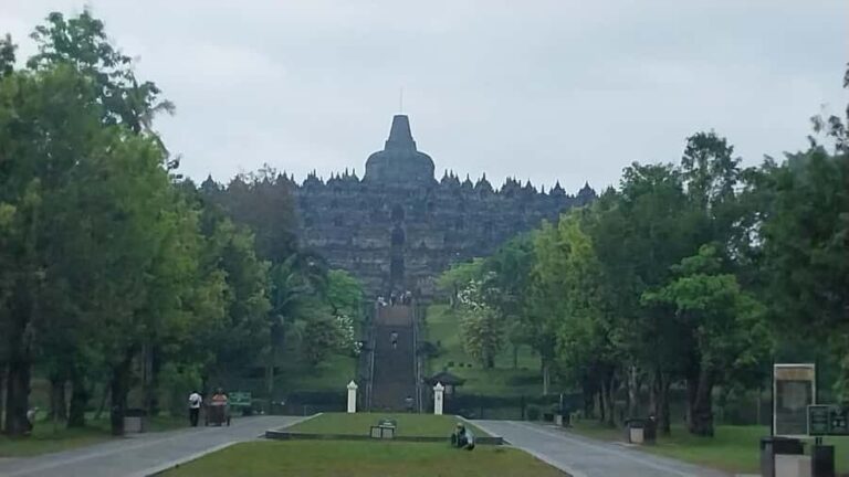 Semarang: 5-Day Java Highlights Tour to Ketapang Port - Details That Make a Difference