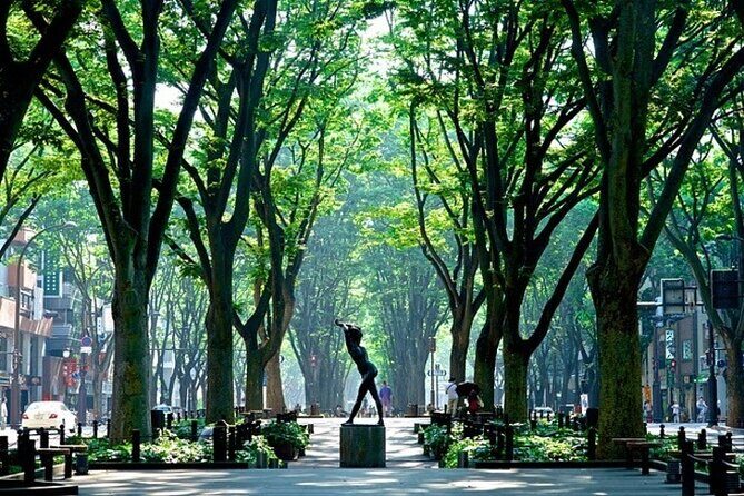 Sendai Private Vehicle Service with Restaurant Reservation